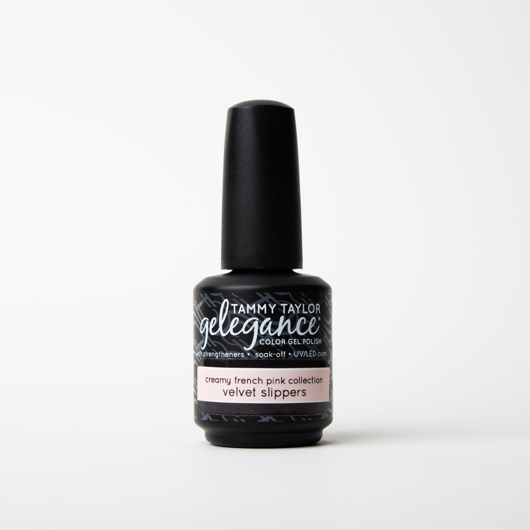 Tammy-Taylor-Velvet-Slippers-Gelegance-Gel-Polish-20250909.jpg
