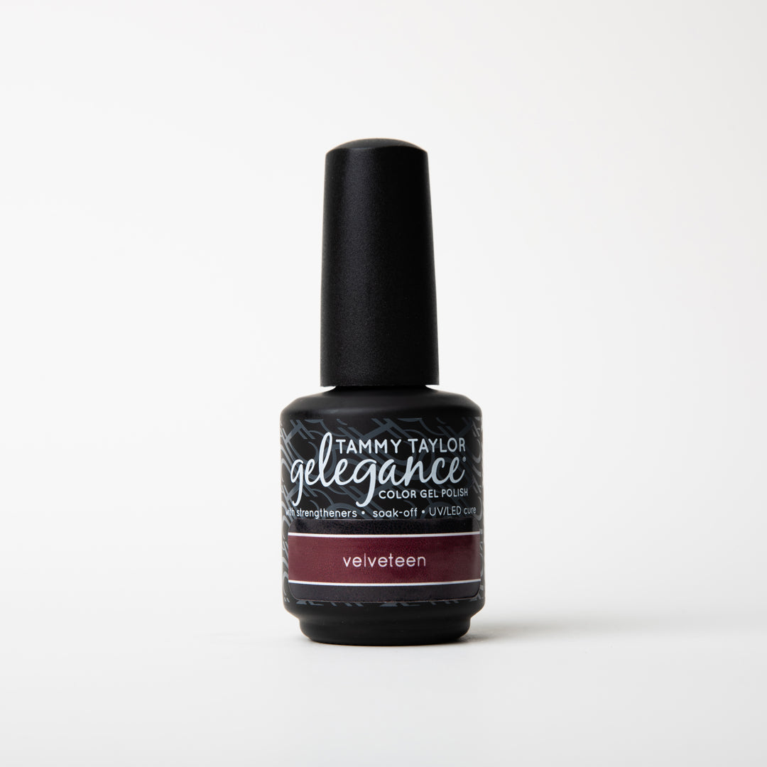 Tammy-Taylor-Velveteen-Gelegance-Gel-Polish-20250909.jpg