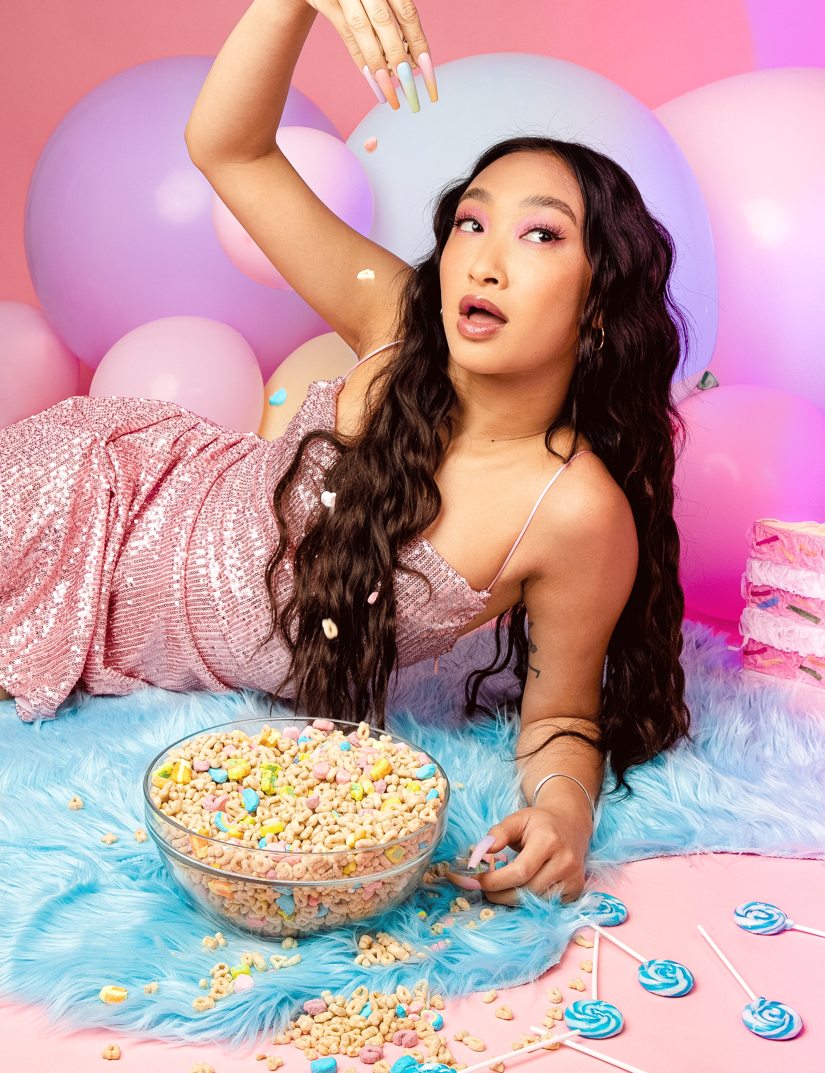 Pastel-Candyland-1_a1692dfa-cab1-4b03-a73b-8fe4b78b66e2.gif